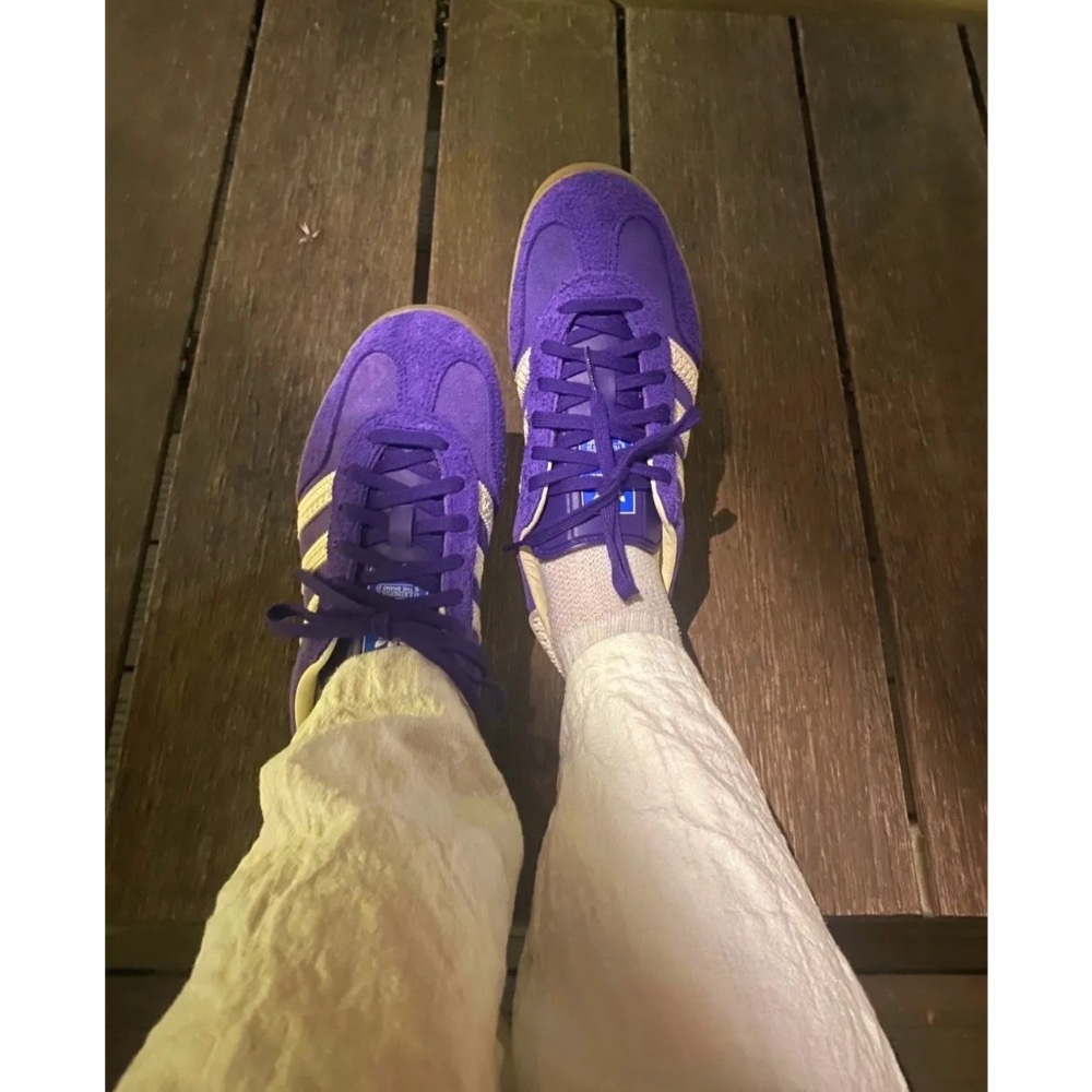 👟adidas GAZELLE INDOOR  休閒鞋 IF1806 紫白色｜紫色|白色｜焦糖底｜皮革｜麂皮｜平底鞋｜-細節圖6