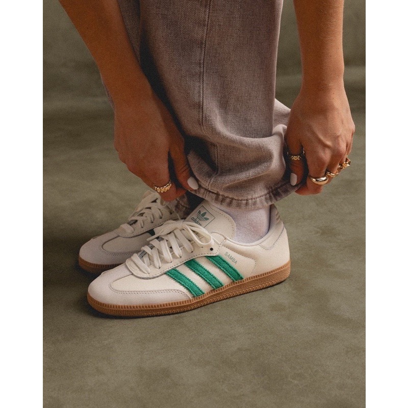 👟adidas SAMBA OG  休閒鞋 白綠色｜白色｜綠色｜骨白色｜奶茶底｜皮革｜麂皮｜平底鞋｜男女通用款鞋-細節圖5