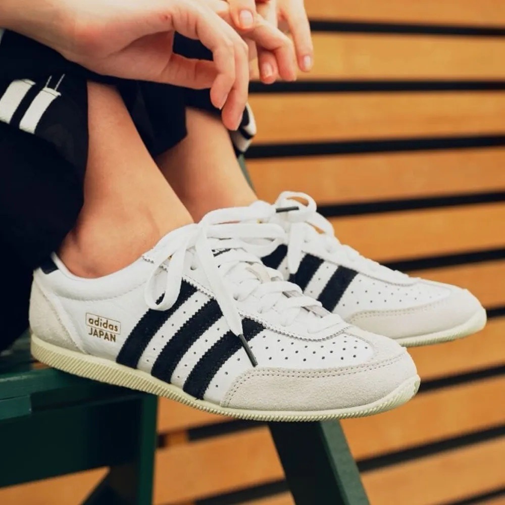 👟adidas JAPAN 休閒鞋 白黑色｜白色｜黑色｜白色底｜皮革｜麂皮｜平底鞋｜男女通用款鞋-細節圖4