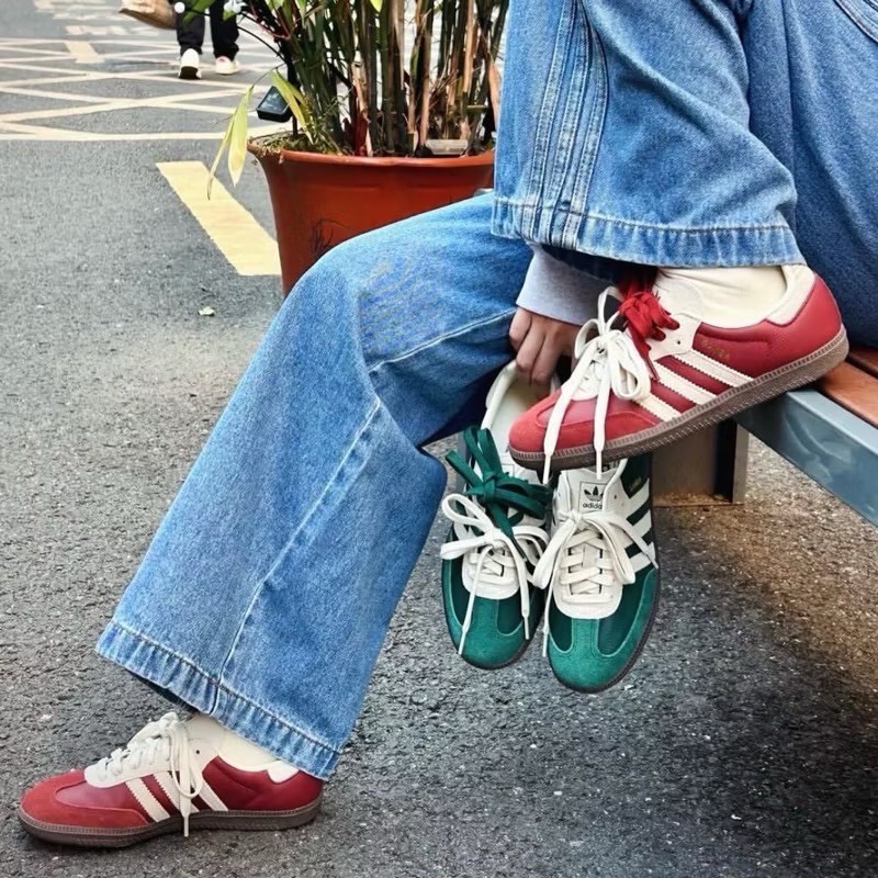 👟adidas SAMBA OG  休閒鞋 紅白色｜紅色｜奶油色｜咖啡底｜皮革｜麂皮｜平底鞋｜男女通用款鞋-細節圖4