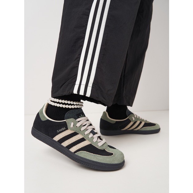 👟adidas SAMBA OG   休閒鞋 JI2680 黑綠色｜莫蘭迪綠｜黑色｜米色｜黑色底｜皮革｜麂皮｜平底鞋｜-細節圖3