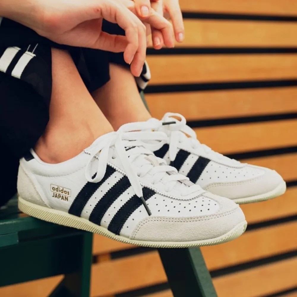👟adidas JAPAN 休閒鞋 白黑色｜白色｜黑色｜白色底｜皮革｜麂皮｜平底鞋｜男女通用款鞋-細節圖7