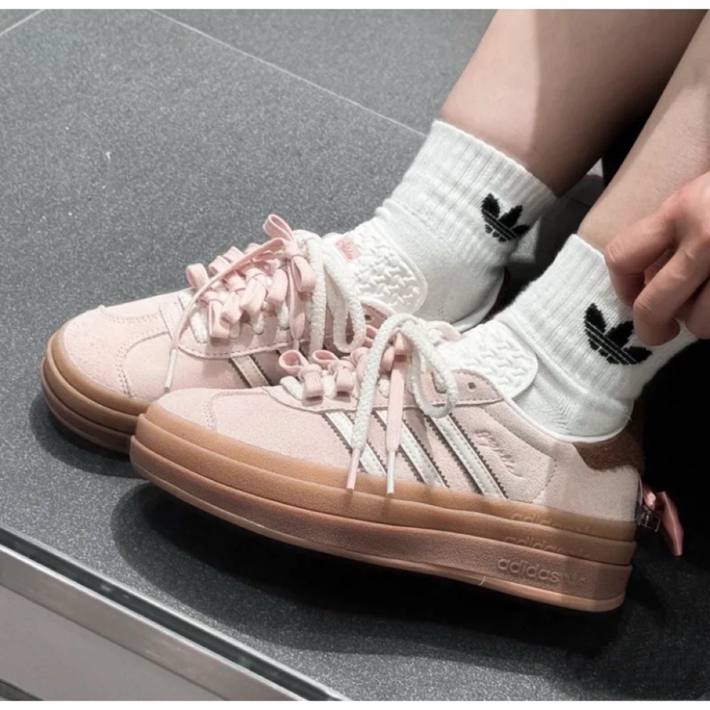 👟adidas GAZELLE BOLD X Disney’s The Aristocats Marie 聯名款休閒鞋-細節圖2