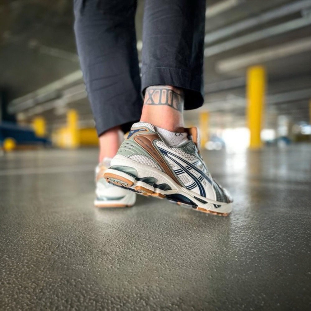 👟ASICS GEL-KAYANO 14休閒鞋 古銅綠色｜米色｜古銅色｜灰綠色｜黑色｜皮革｜網眼 男女通用鞋款-細節圖4