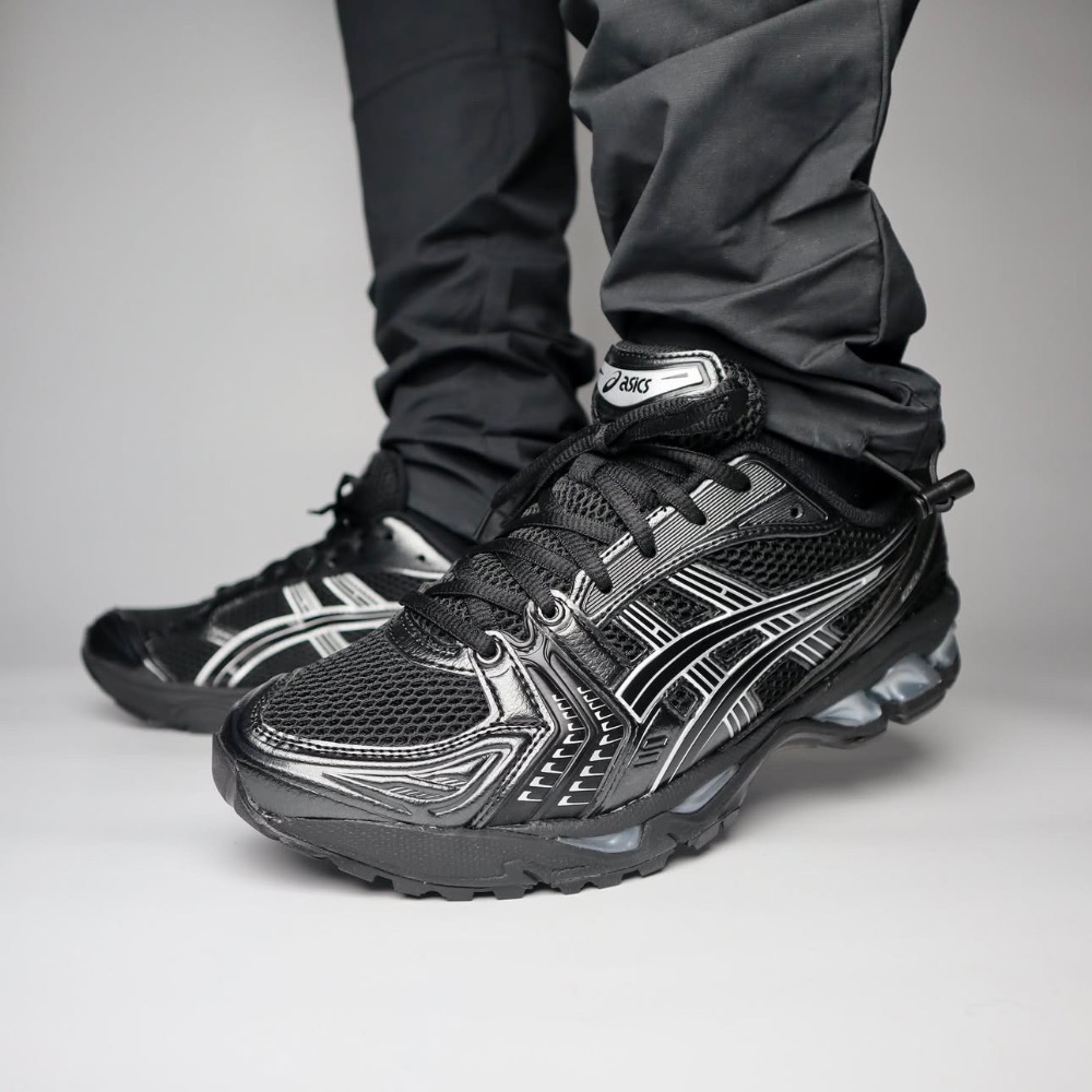 👟ASICS GEL-KAYANO 14休閒鞋 黑銀色｜黑色｜銀色｜皮革｜網眼 男女通用鞋款-細節圖2