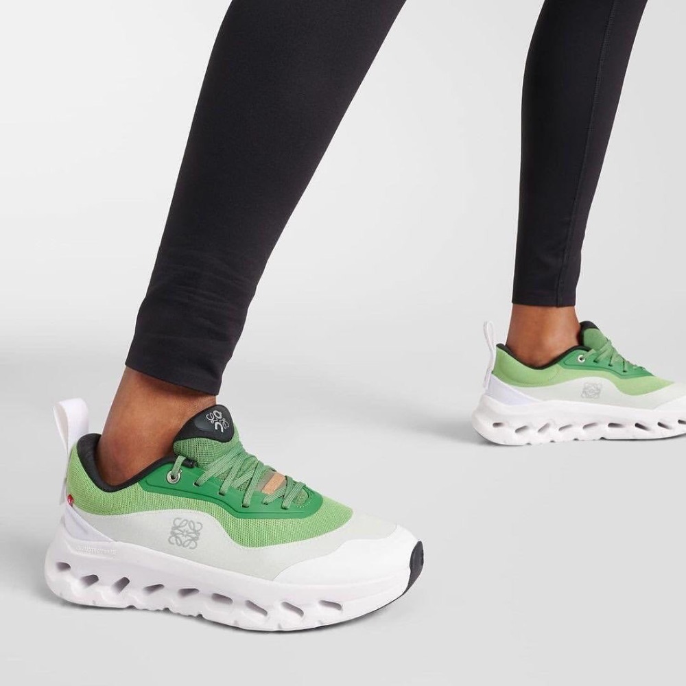👟LOEWE x On昂跑聯名Running Cloudtilt 2.0 Green White彈力再生針織鞋｜聯乘｜-細節圖5