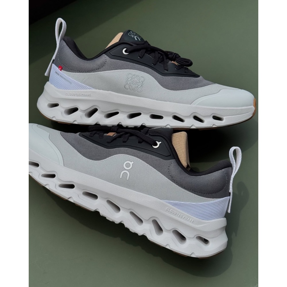 👟LOEWE x On昂跑聯名Running Cloudtilt 2.0 Black/Grey/White 彈力再生針-細節圖9