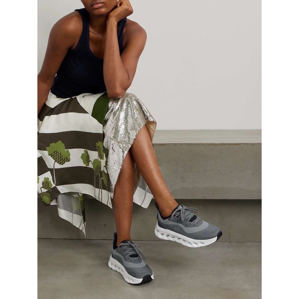 👟LOEWE x On昂跑聯名Running Cloudtilt 2.0 Grey/White 彈力再生針織鞋｜聯乘｜-細節圖3