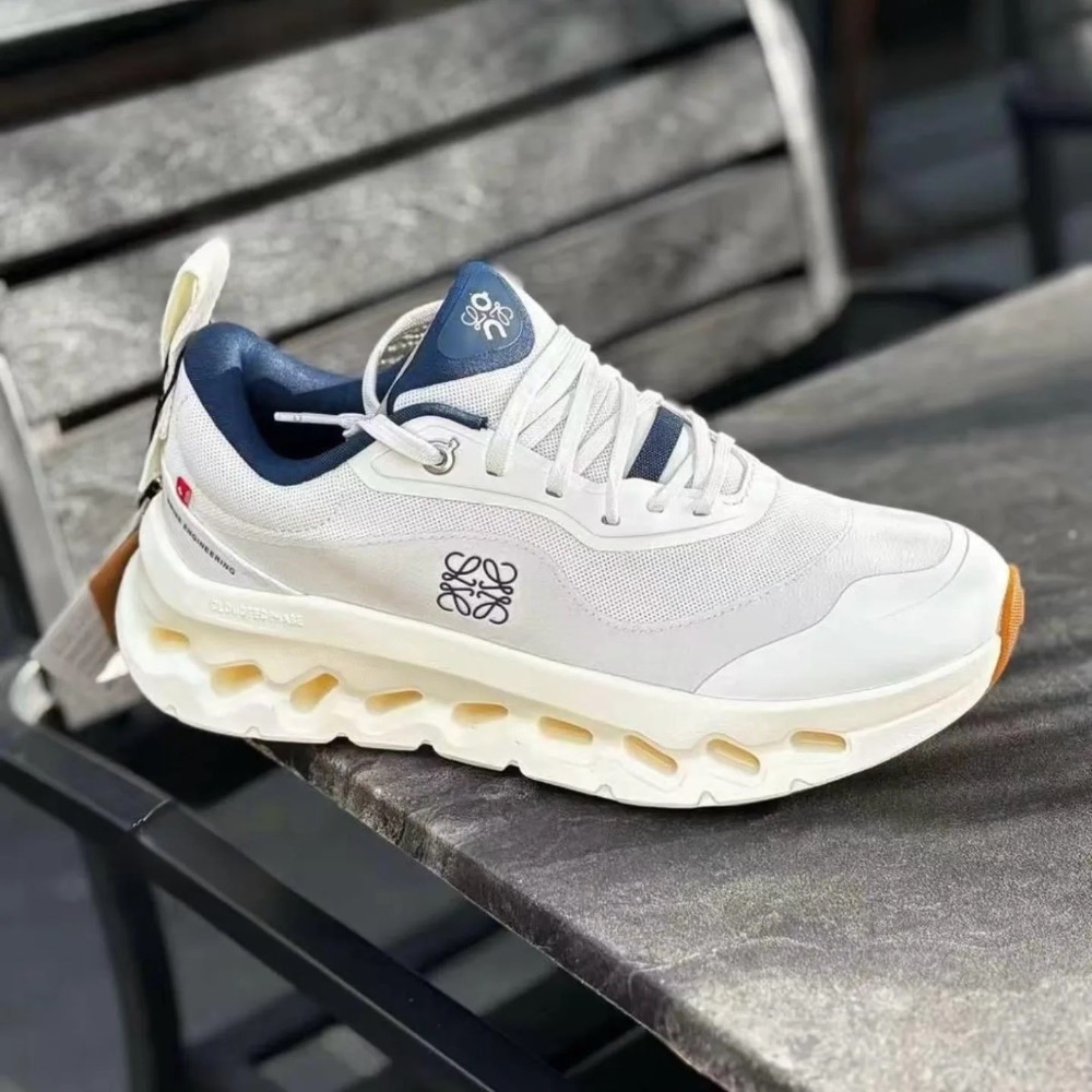 👟LOEWE x On昂跑聯名Running Cloudtilt 2.0 Navi White 彈力再生針織鞋｜聯乘｜-細節圖6