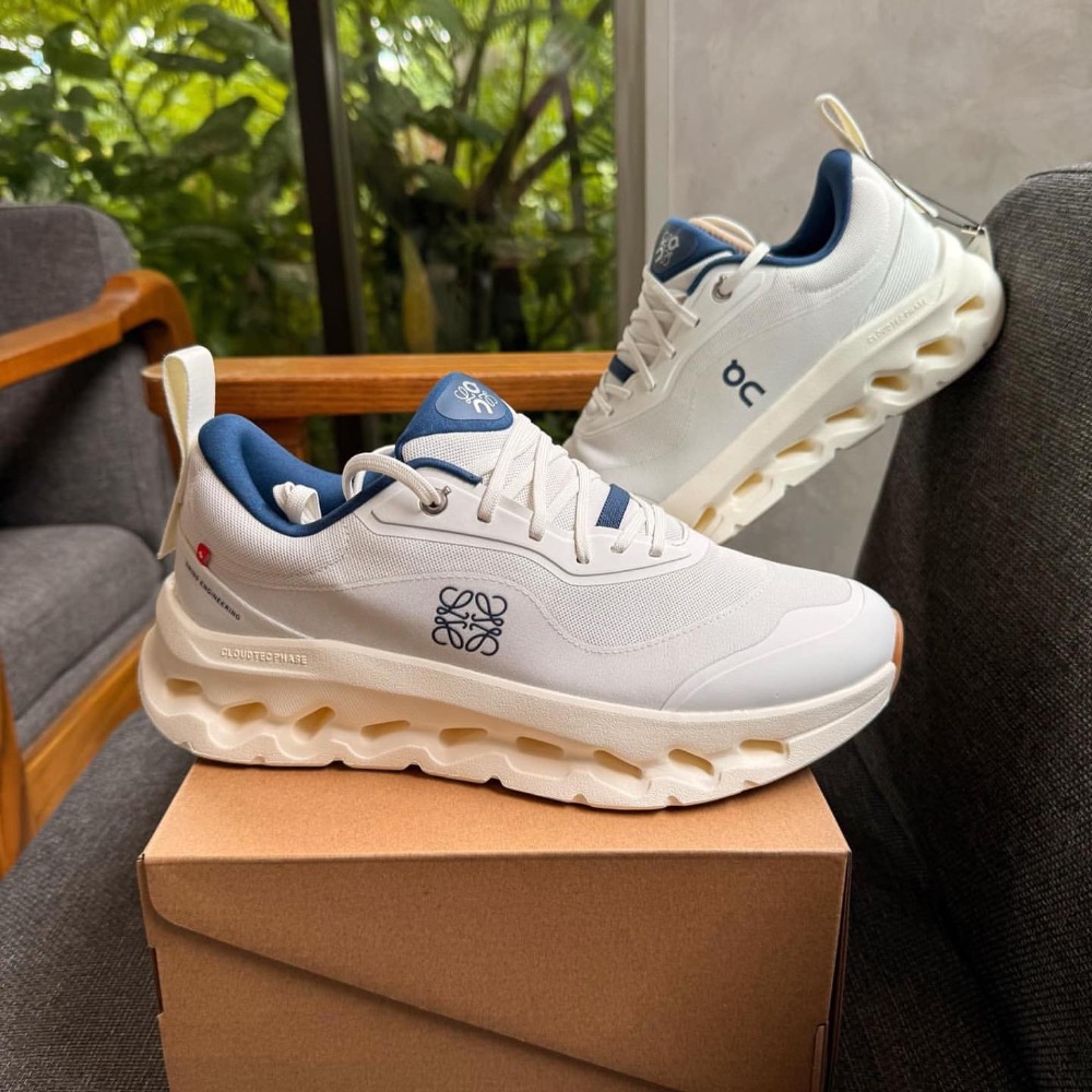 👟LOEWE x On昂跑聯名Running Cloudtilt 2.0 Navi White 彈力再生針織鞋｜聯乘｜-細節圖9