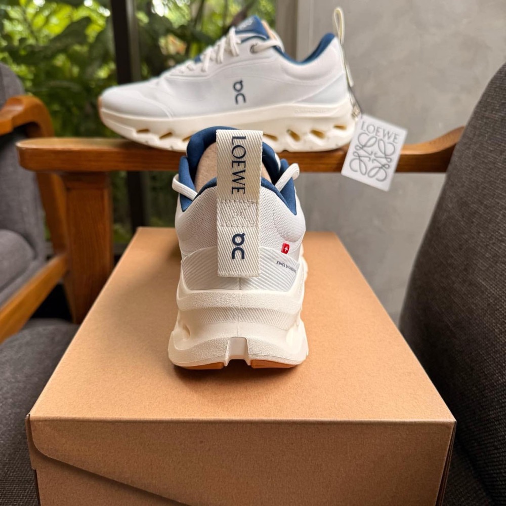 👟LOEWE x On昂跑聯名Running Cloudtilt 2.0 Navi White 彈力再生針織鞋｜聯乘｜-細節圖10