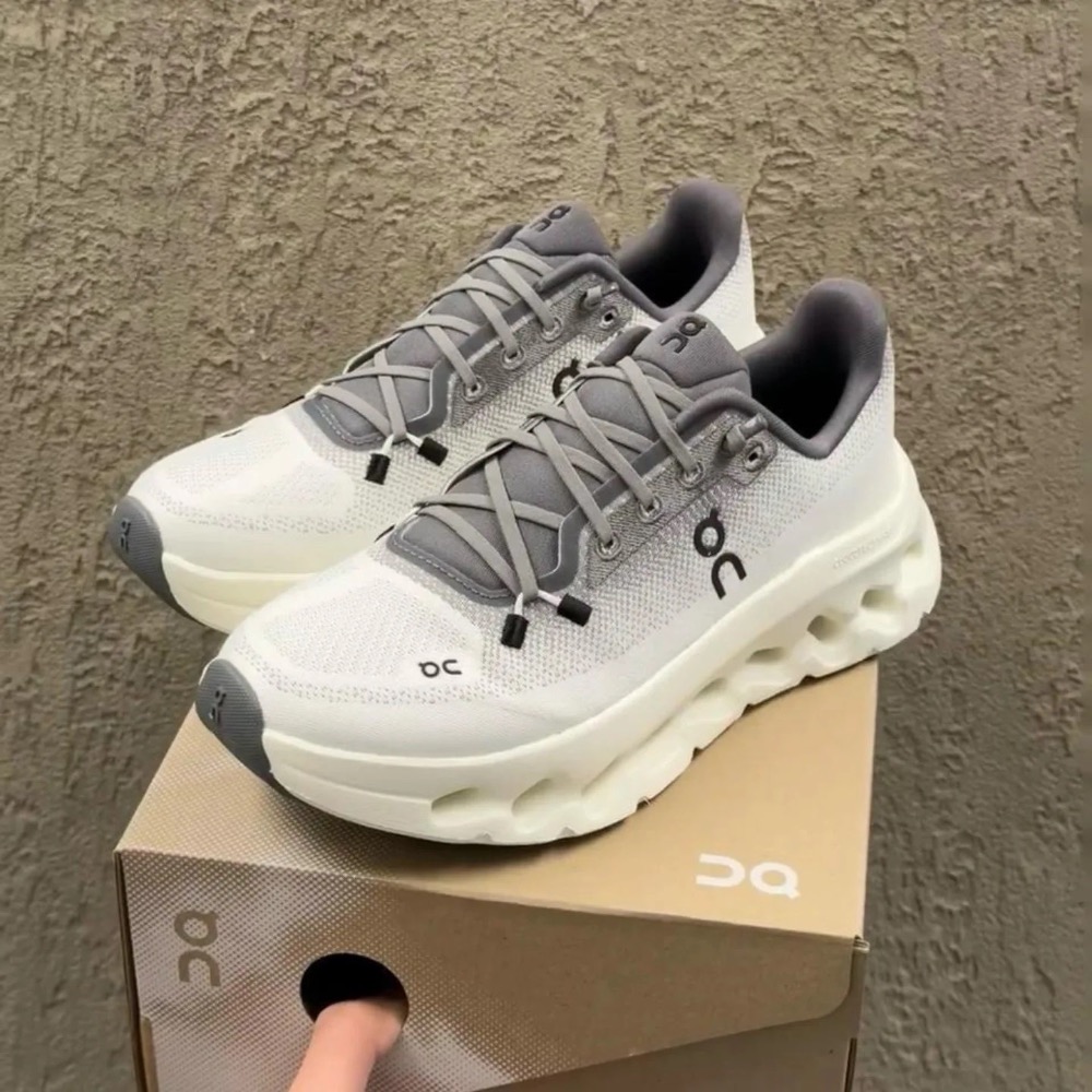 👟LOEWE x On昂跑聯名Running Cloudtilt 2.0 Khaki White 彈力再生針織鞋｜聯乘-細節圖5