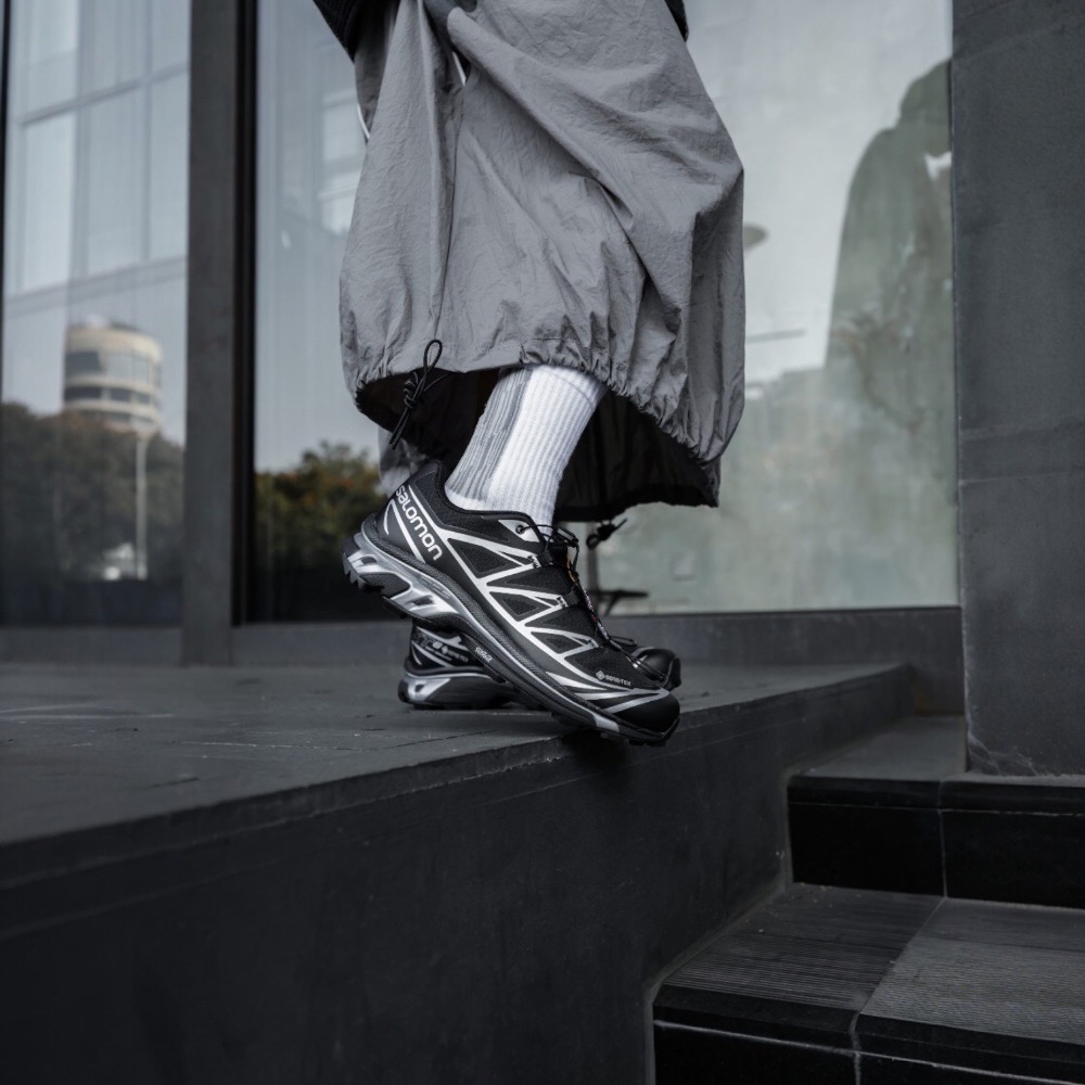 👟 Salomon XT-6 越野登山鞋 L47450600 黑銀色｜黑色｜銀色｜白色｜網眼布鞋面｜防潑水｜運動鞋 男-細節圖3