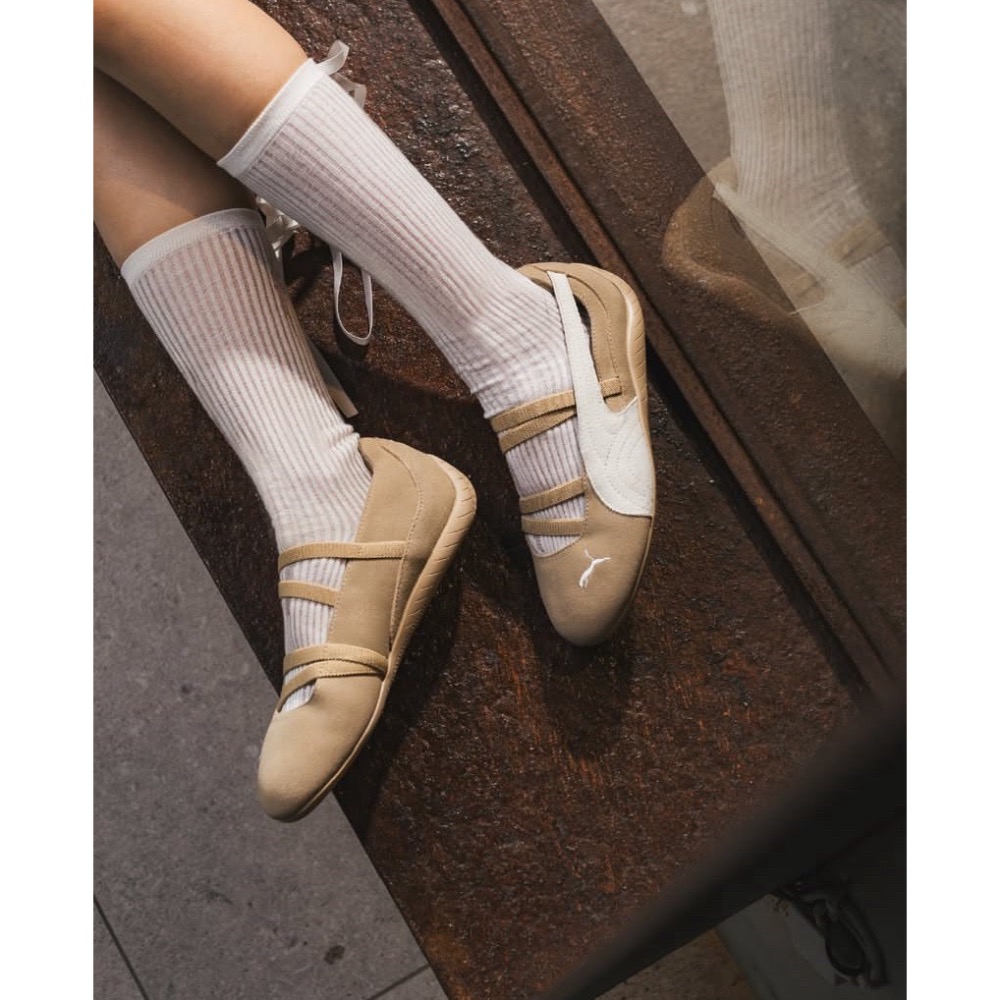 👟PUMA Speedcat Cafe Ballet 休閒鞋 卡其白色｜卡其色｜白色｜麂皮｜刺繡｜芭蕾舞鞋 女款鞋-細節圖3