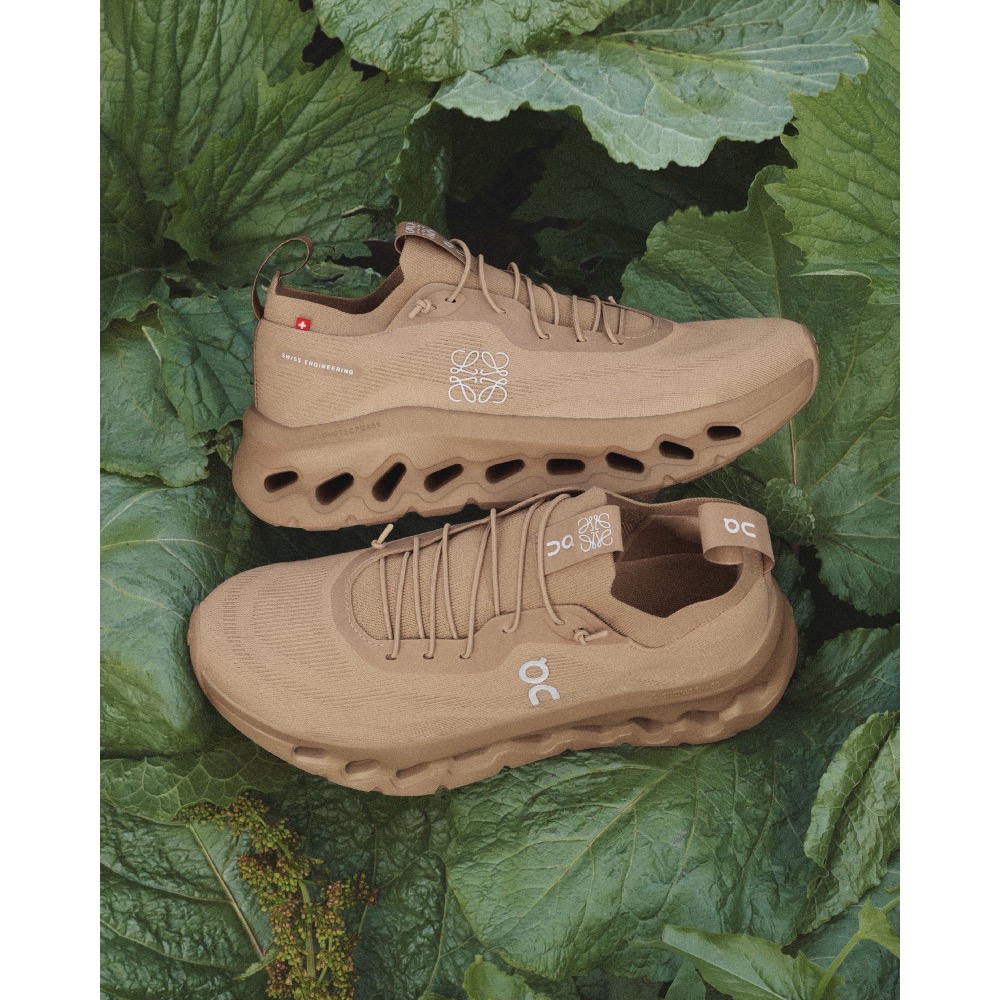 👟On 昂跑Cloudtilt x Loewe 聯名跑鞋｜聯乘｜雲朵跑鞋｜跑步鞋｜運動鞋｜休閒鞋｜緩衝減震｜深沙色｜昂-細節圖2