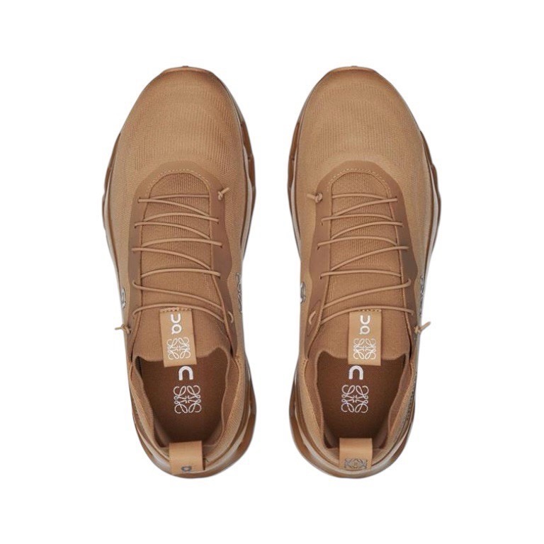 👟On 昂跑Cloudtilt x Loewe 聯名跑鞋｜聯乘｜雲朵跑鞋｜跑步鞋｜運動鞋｜休閒鞋｜緩衝減震｜深沙色｜昂-細節圖3