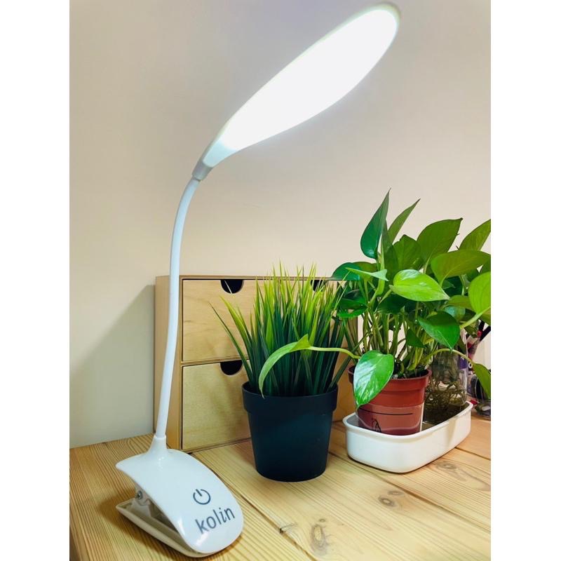 Kolin歌林 LED觸控檯燈 KTL-DL200LD體積 輕巧 可夾於桌面上-細節圖2