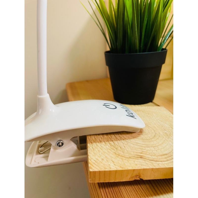 Kolin歌林 LED觸控檯燈 KTL-DL200LD體積 輕巧 可夾於桌面上-細節圖6