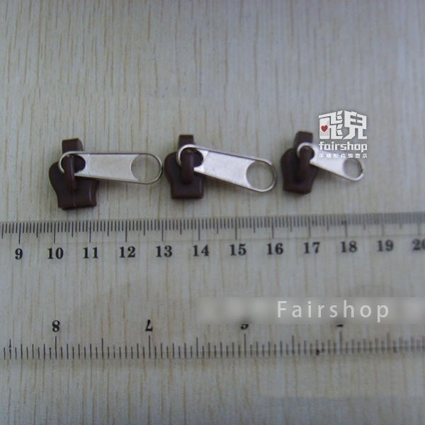 拯救拉鍊！萬能拉鏈頭 6入 萬能拉鏈頭 立即拉鍊 拉鍊修理 維修 拉鍊壞掉 修理拉鍊 拉鍊頭 拉鏈救星【飛兒】-細節圖2