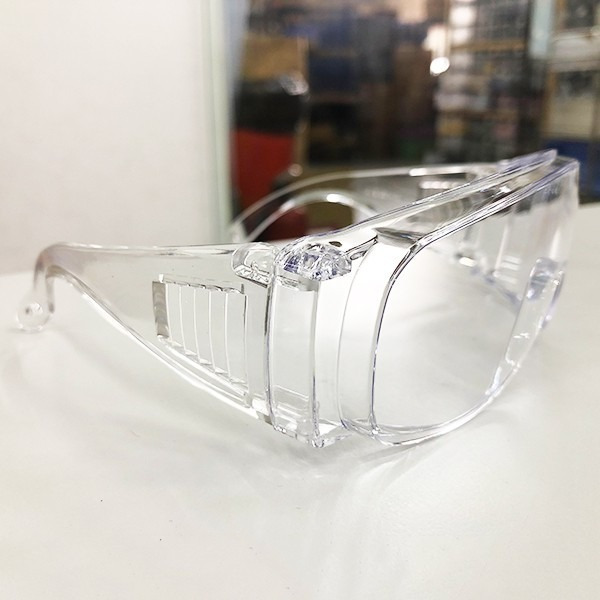 兒童專用 防護眼鏡 高透光 防疫眼鏡 防口沫 台灣製造＊外銷歐美多國認證＊抗UV+抗霧 可做套鏡 護目鏡【飛兒】-細節圖5