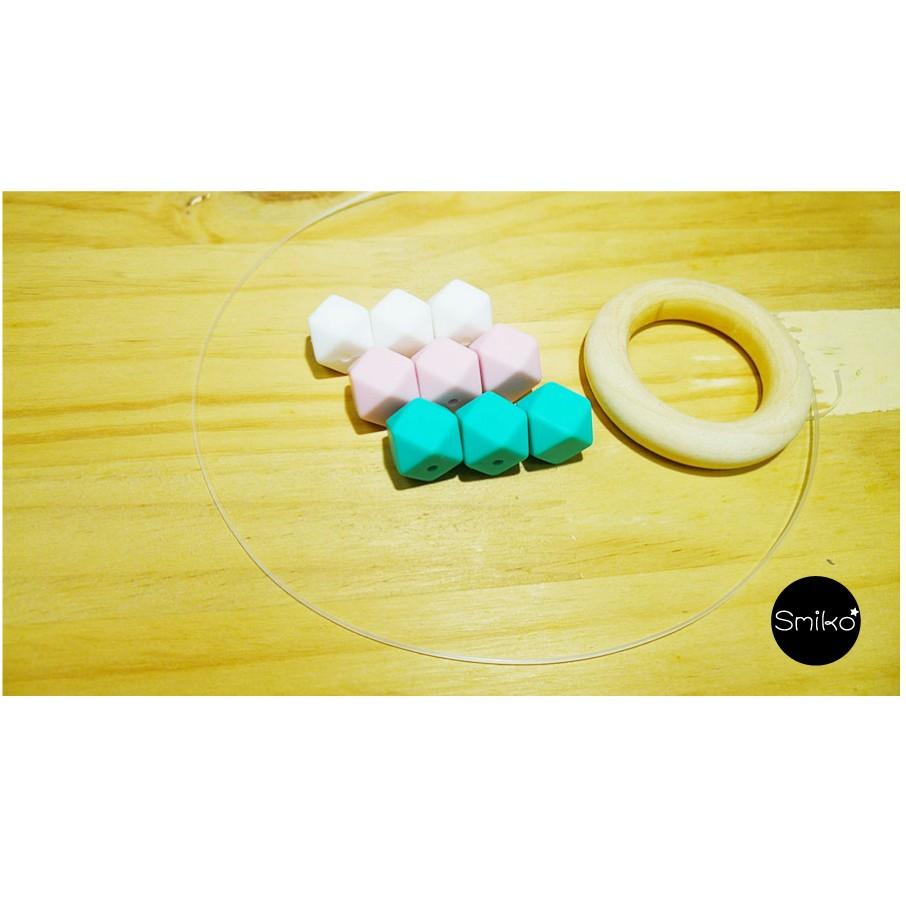 Smiko腸腸妞【5N7204】菱形咬咬樂+木圈DIY材料包 串珠/手作/寶寶-細節圖3