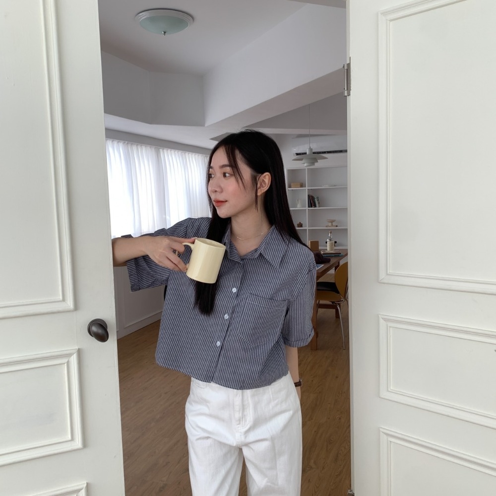 Beforesunrise-泡泡紗質條紋短袖襯衫(2Colors)-細節圖5
