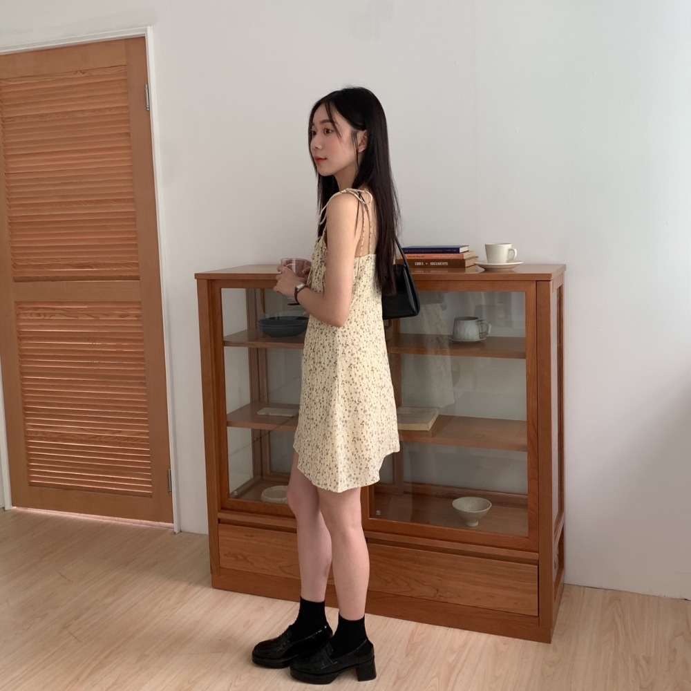 Beforesunrise-法式碎花綁帶洋(2Colors)-細節圖3