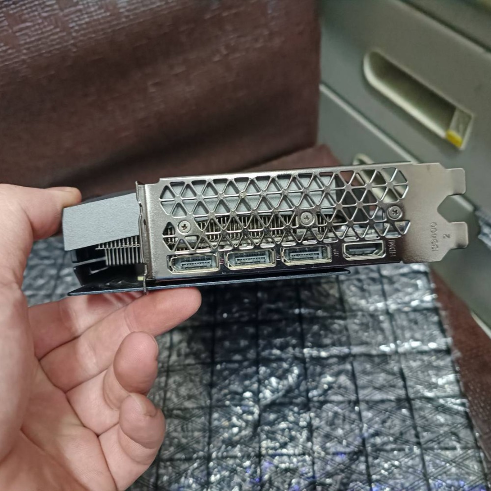 大台北 永和  顯卡 顯示卡 索泰 ZOTAC RTX3070 TWIN EDGE OC 8G 雙風扇 保固內換回良品-細節圖3