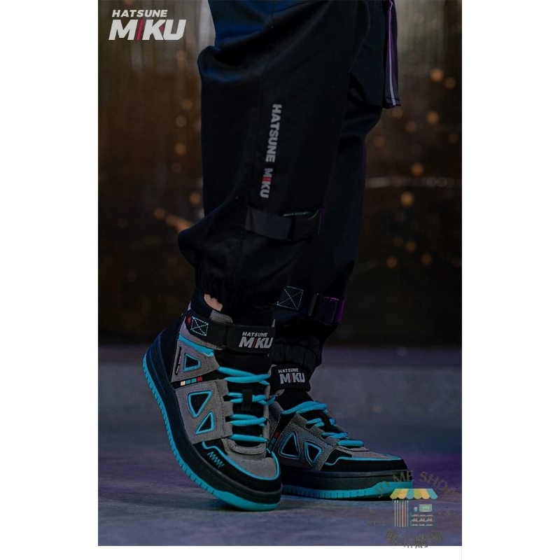 現貨+預購👘官方授權 正品 Hatsune Miku  初音未來 miku 2023功能系列 Rider主題 高筒休閒鞋-細節圖3
