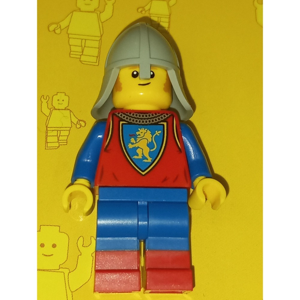 獅國騎士淺灰頭盔無盾