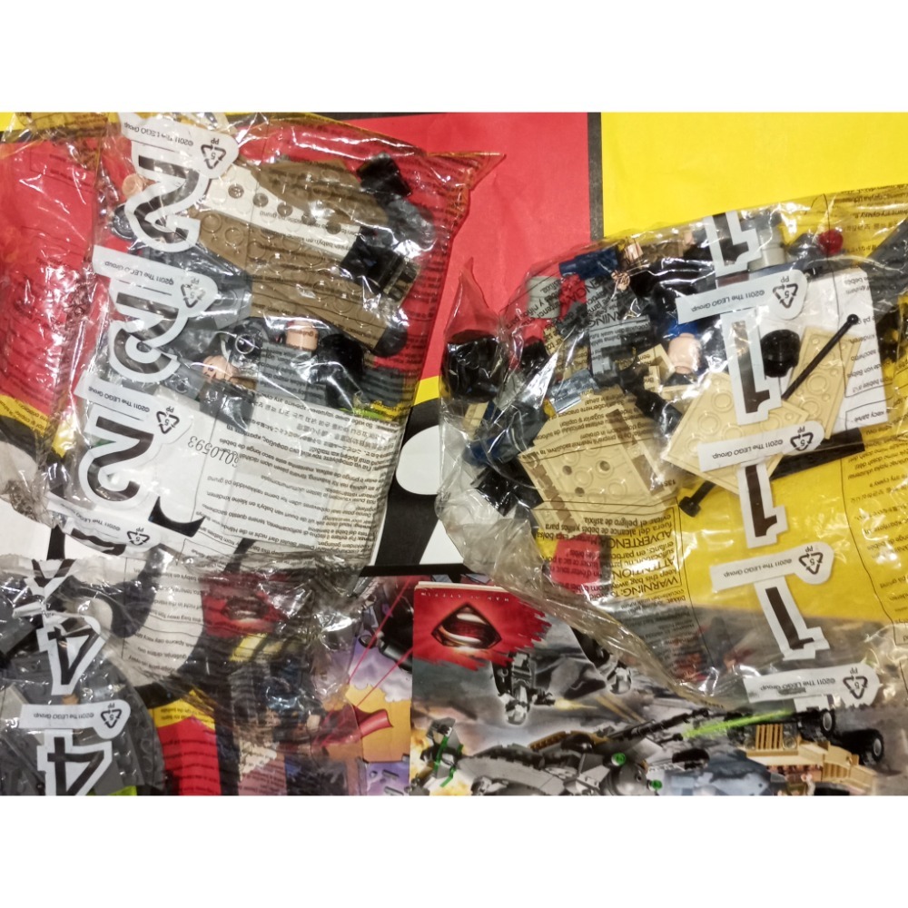 無外盒［BrickHouse] LEGO 樂高 76003 超人：Smallville 戰役 零件袋未拆-細節圖3