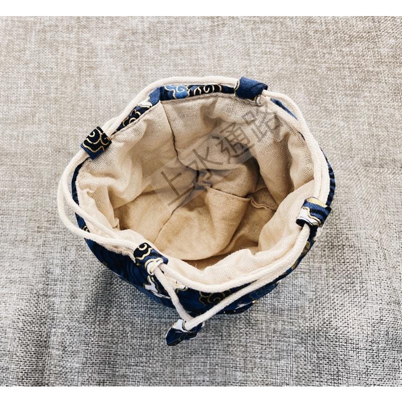 台灣現貨藍祥雲款茶具收納包棉麻收納布包快客杯便攜旅行茶具收納包茶杯茶壺包裝袋布藝束口袋文玩收納包-細節圖6