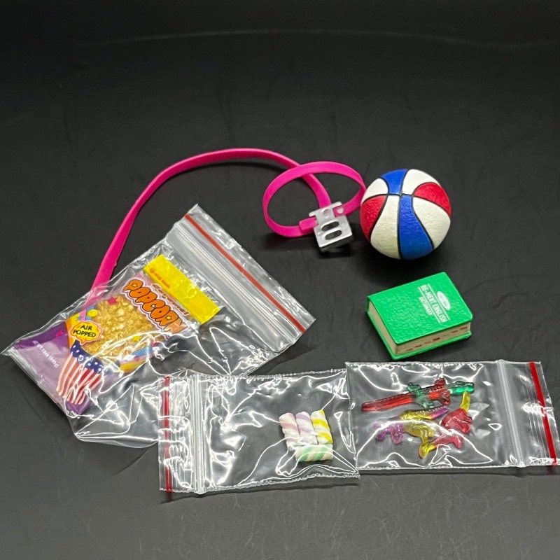 2006 rement 散件 食玩 盒玩  美國廚房 美國學校 美國生活 恐龍軟糖 棉花糖 吐司 奶瓶 絕版-規格圖2