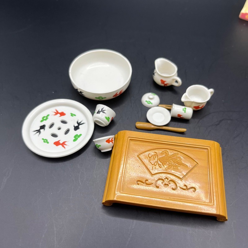 2006 rement 食玩盒玩 散件 童話王國 國的食器 香菇 愛麗絲 金魚食器-規格圖4