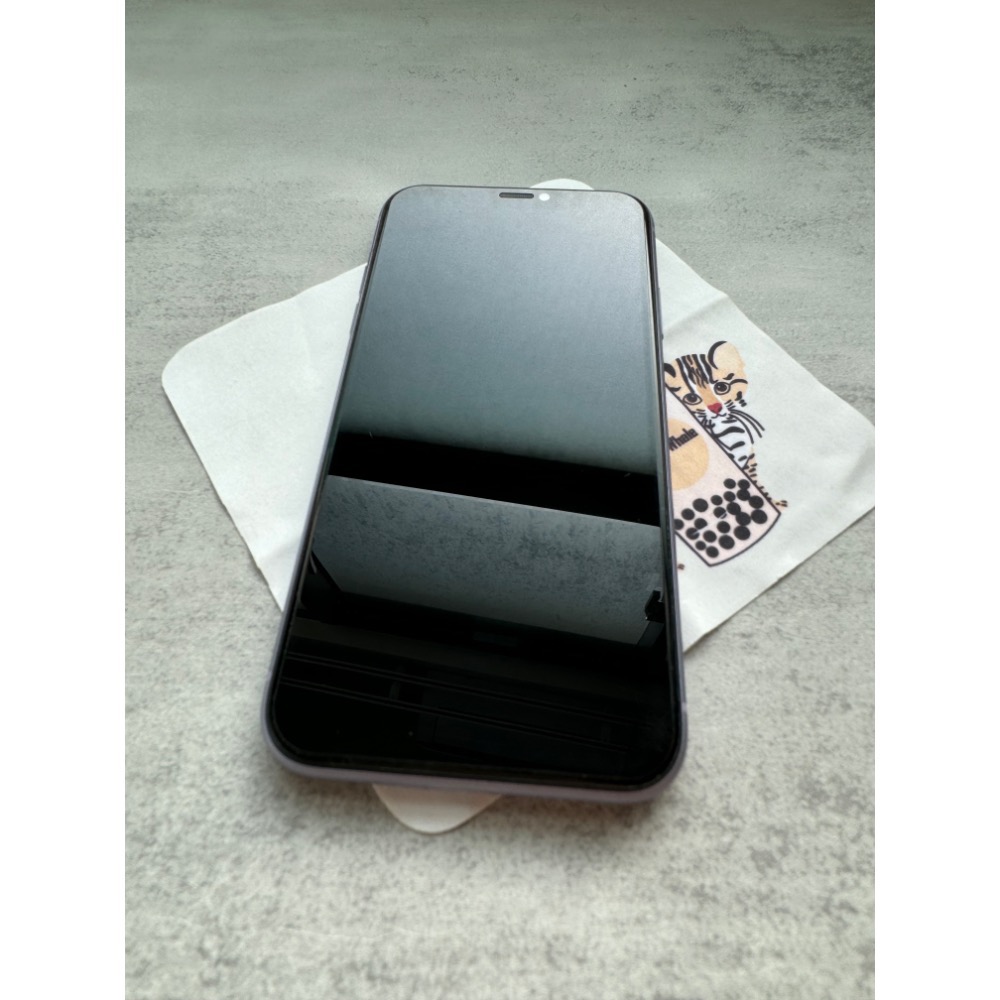 iPhone11 紫色 128g 二手惜售 謝絕議價 退坑大全配 使用4年機身狀況宛如1年-細節圖2