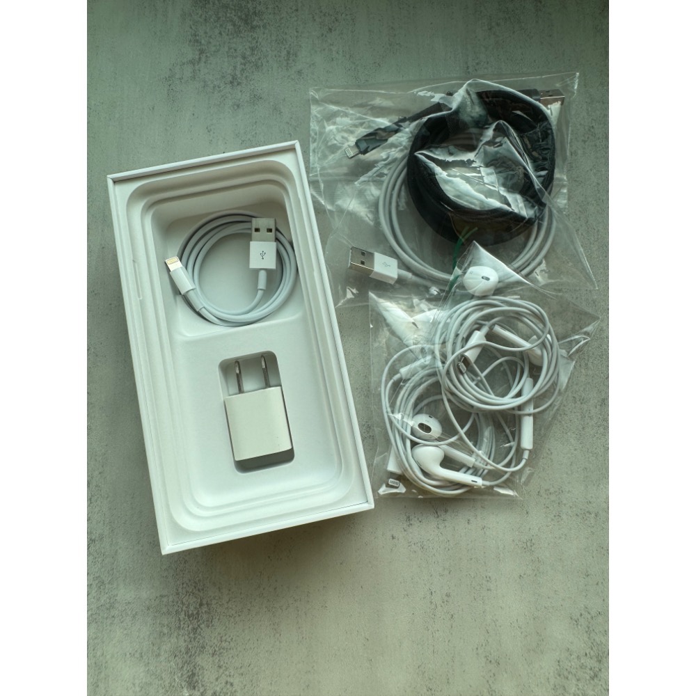 iPhone11 紫色 128g 二手惜售 謝絕議價 退坑大全配 使用4年機身狀況宛如1年-細節圖7