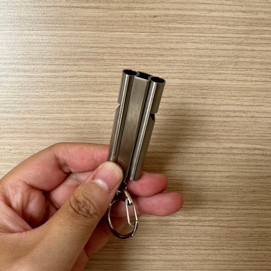 304不鏽鋼訓練哨 求生哨 教練哨 高音頻高分貝 妮歐小賣部｜鸚鵡用品玩具首選 🚚24H快速出貨-細節圖5