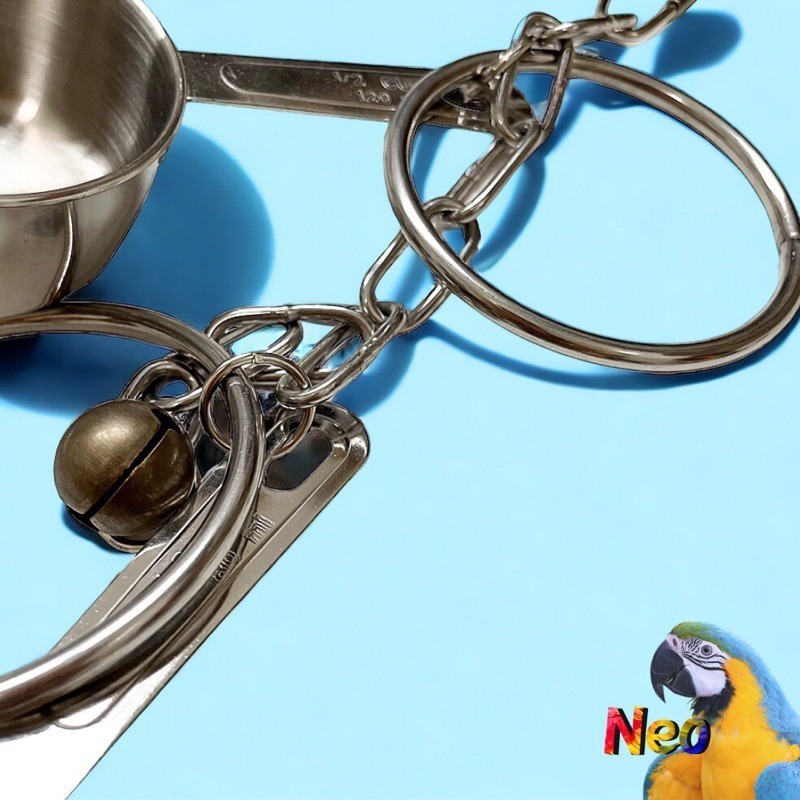 不鏽鋼鸚鵡玩具 鍋具鈴鐺串 鍋碗瓢盆都是我的玩具 啃咬攀爬 安全耐啃咬 可水洗 妮歐小賣部｜鸚鵡用品玩具首選 🚚24H-細節圖5