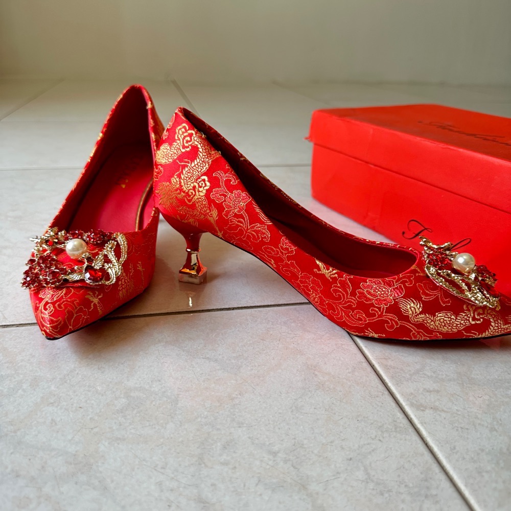 中國風 婚鞋 紅色低跟鞋 僅穿拍照用 鞋碼24-細節圖2