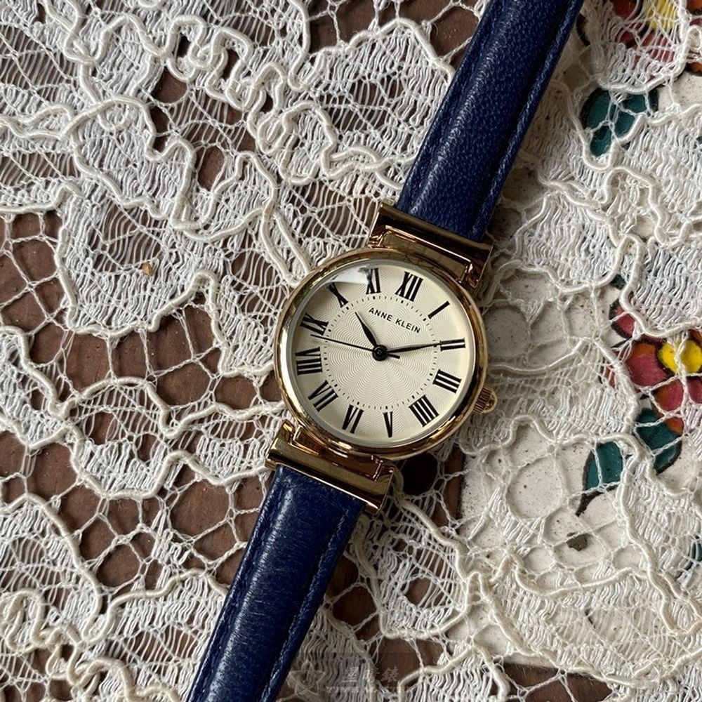 AnneKlein:手錶,型號:AN00143,女錶26mm金色錶殼白色錶面真皮皮革錶帶款-細節圖7