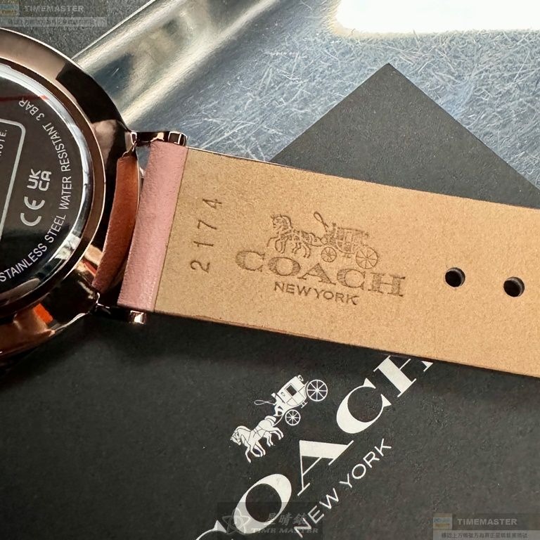 COACH手錶,編號CH00204,36mm玫瑰金圓形精鋼錶殼,白色中二針顯示, 山茶花錶面,粉紅真皮皮革錶帶款-細節圖8