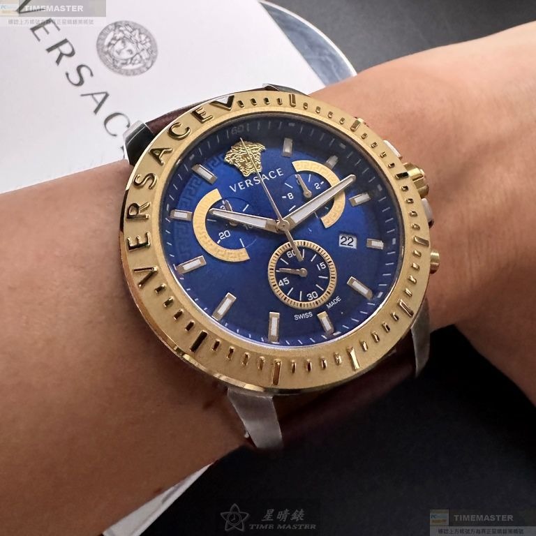 VERSACE手錶,編號VS11331,46mm金色圓形精鋼錶殼,寶藍色中三針顯示錶面,咖啡色真皮皮革錶帶款-細節圖7