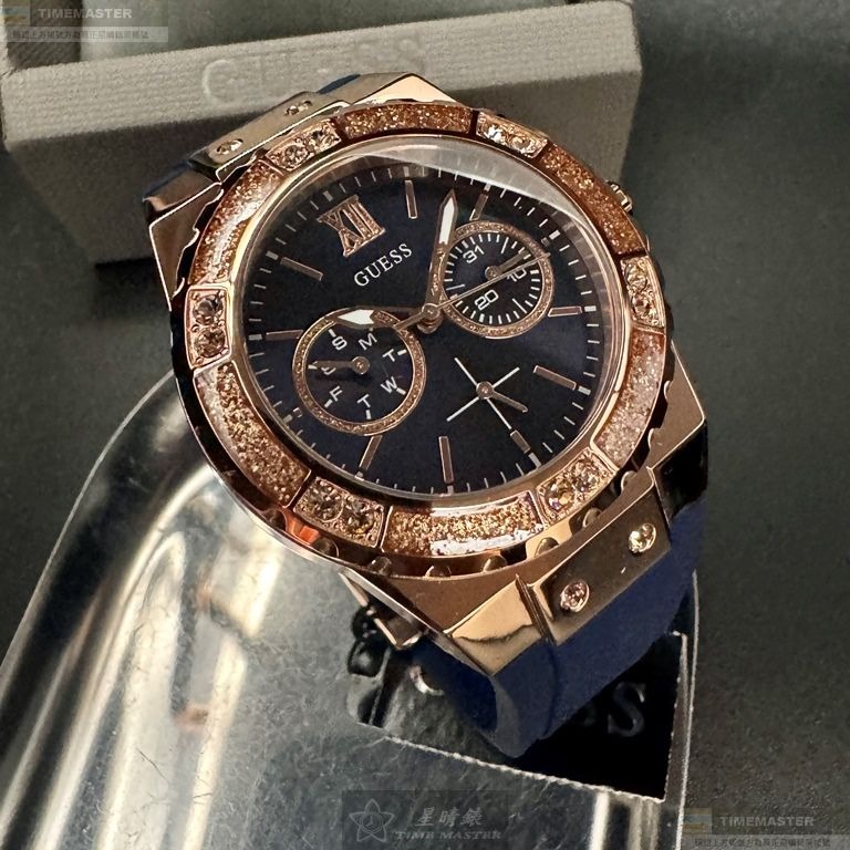 GUESS手錶,編號GC00003,40mm玫瑰金六角形精鋼錶殼,寶藍色三眼, 中三針顯示錶面,寶藍矽膠錶帶款-細節圖2