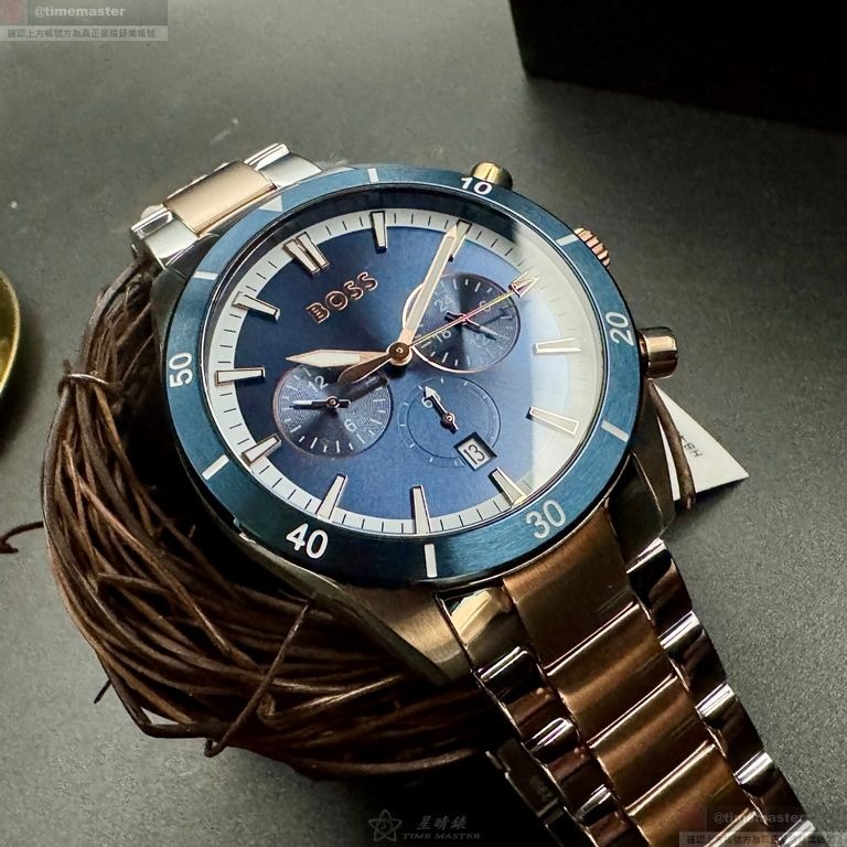 BOSS手錶,編號HB1513937,46mm寶藍圓形精鋼錶殼,寶藍色羅馬數字, 中三針顯示錶面,金銀相間精鋼錶帶款-細節圖11