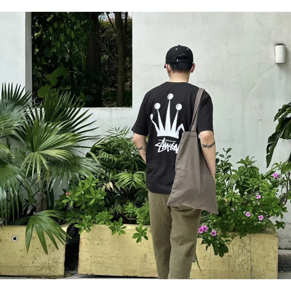 REGAL CROWN PIG DYED TEE  皇冠 草寫LOGO 短袖 男女 情侶款-細節圖7