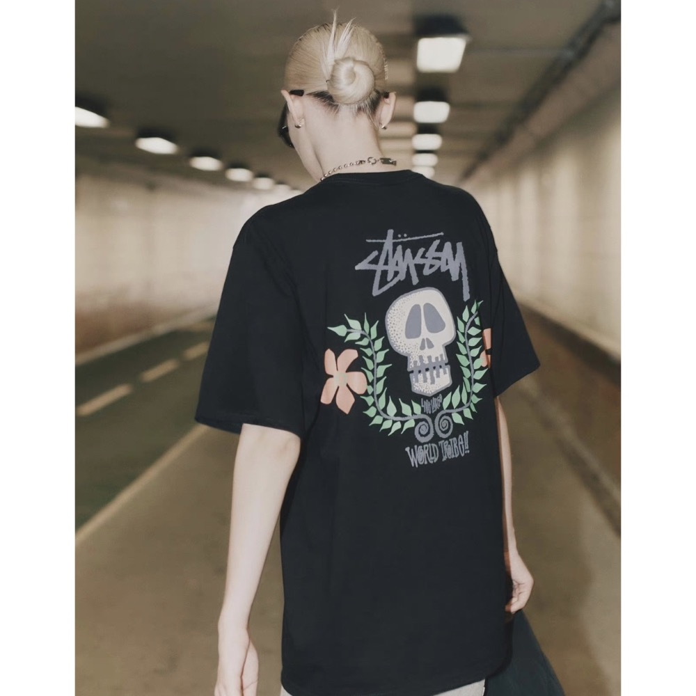 STUSSY SKULL CREST TEE 骷魯 花圈 短袖 男女 情侶款-細節圖2