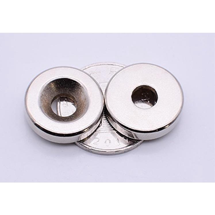 【釹鐵硼磁鐵】圓型帶孔 20*5MM (單孔5mm) 強力磁鐵 吸鐵石 強磁 20X5 M5螺絲磁鐵座-細節圖2