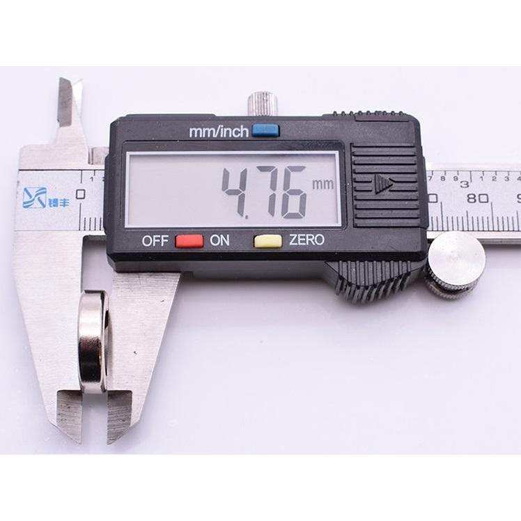【釹鐵硼磁鐵】圓型帶孔 20*5MM (單孔5mm) 強力磁鐵 吸鐵石 強磁 20X5 M5螺絲磁鐵座-細節圖4
