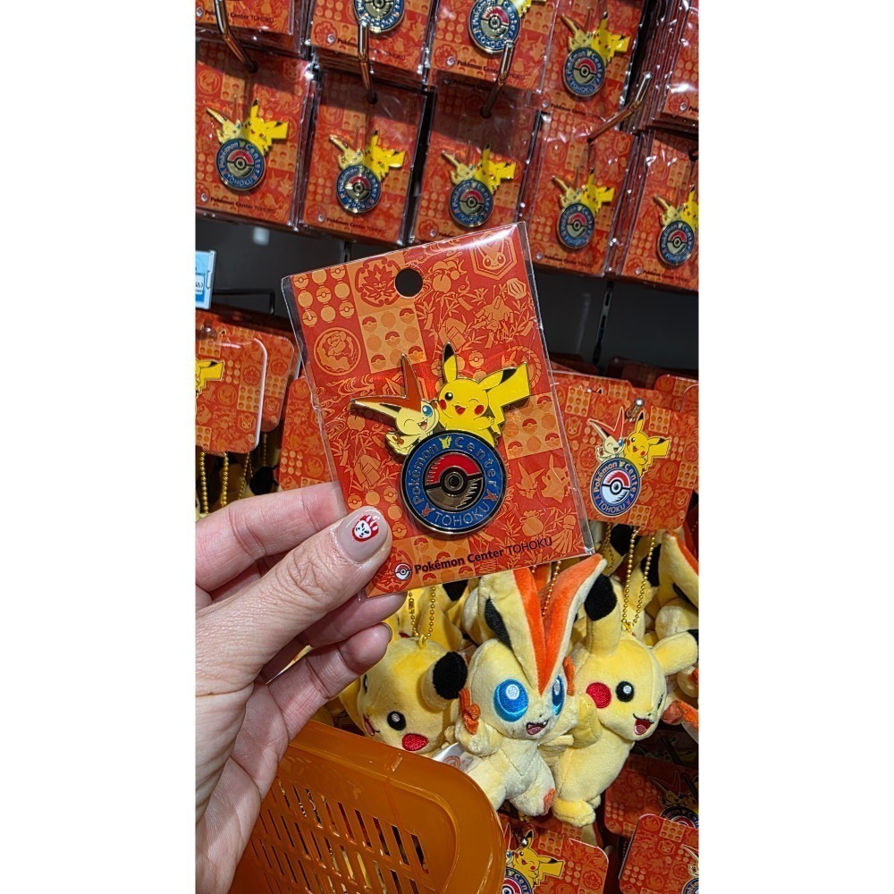 [現貨]日本 寶可夢中心限定 徽章 福岡 名古屋 時拉比 拉帝亞斯 拉帝歐斯-細節圖4
