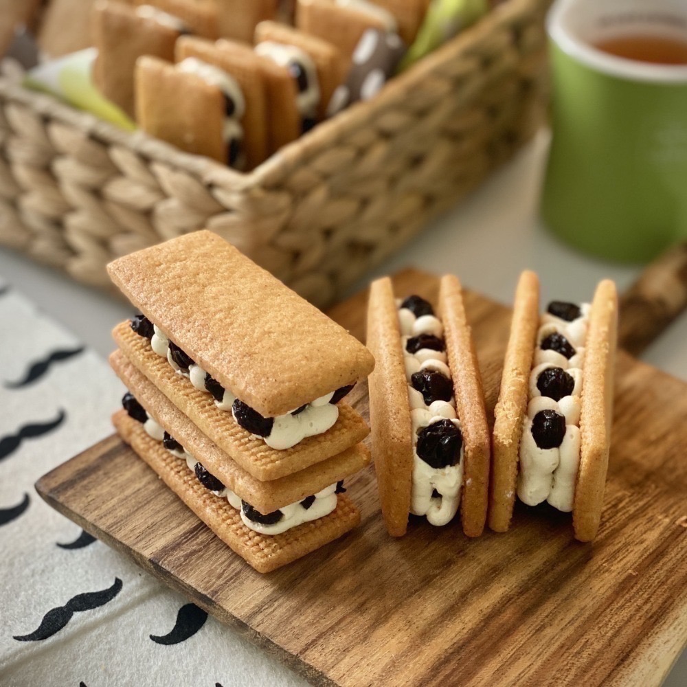 常溫運送，甜控填空大人專屬重酒味蘭姆/萊姆葡萄奶油夾心餅乾  純手工自製的美味-細節圖3